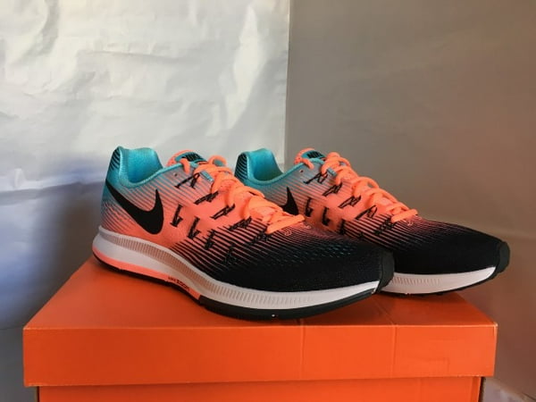 nike donne wmns aria zoom pegasus 33, nero / black lava bagliore... nike donne wmns aria zoom pegasus 33, nero / black lava bagliore...