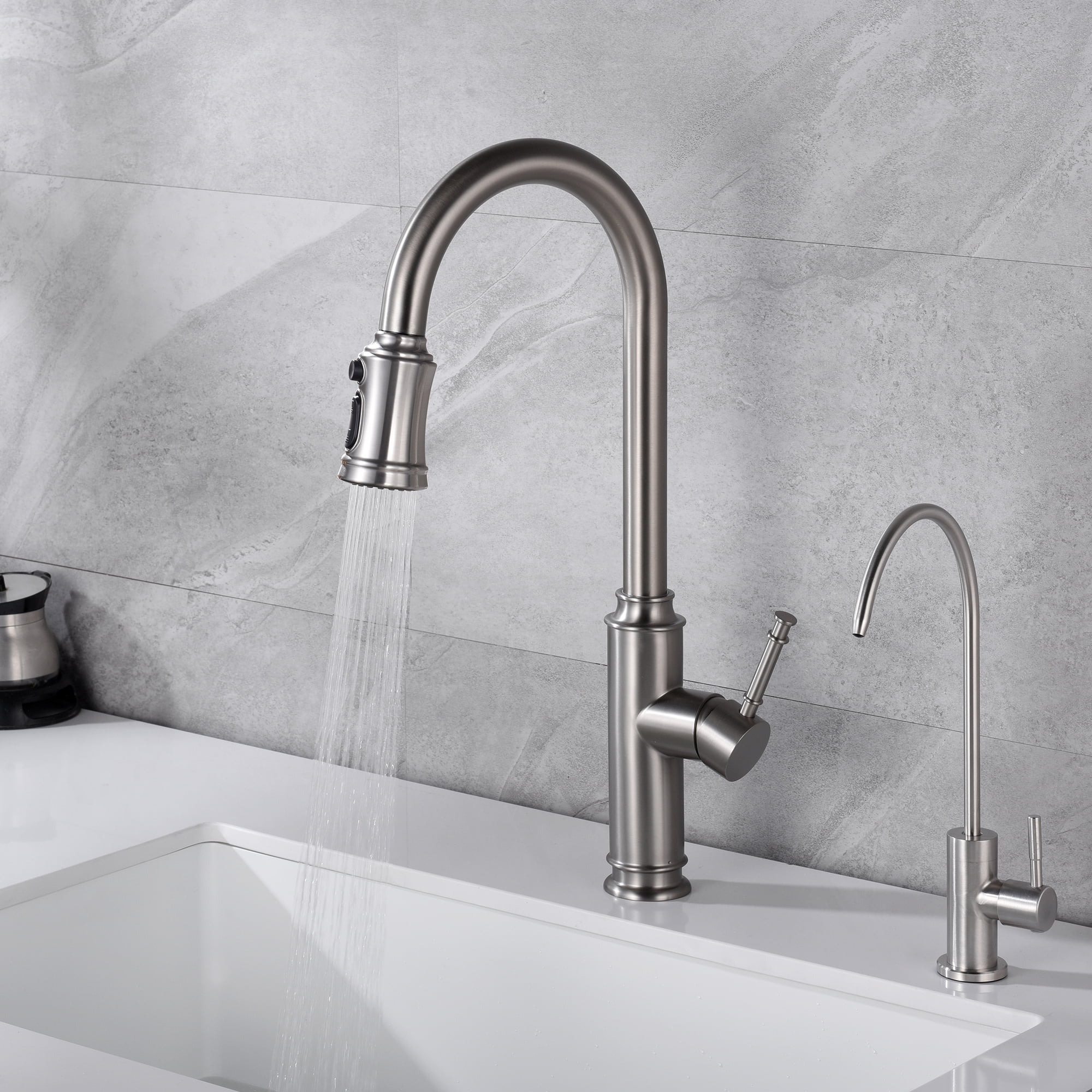 SUMERAIN Pull-Down Kitchen Faucet with Single Handle Stainless Steel Pull-Out Kitchen Sink Faucet Brushed Nickel