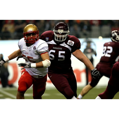 Canvas Print Offensive Lineman Football Canadian University Stretched Canvas 10 x