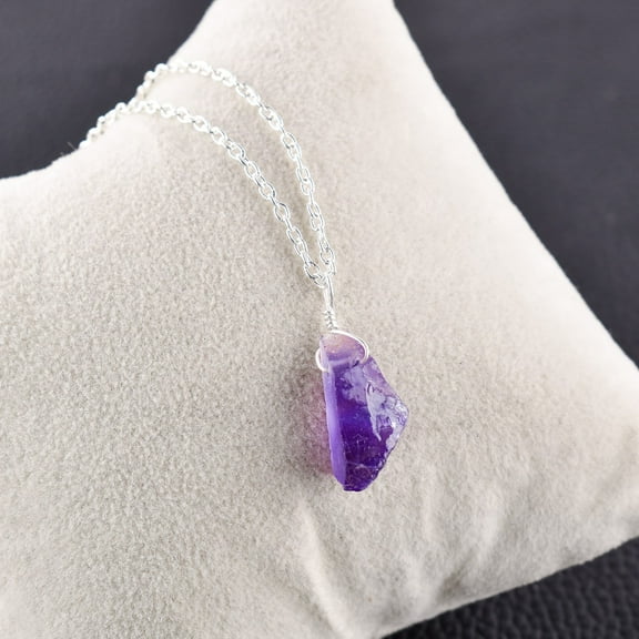 QNAVIC Natural Raw Amethyst Rough Gemstone Handmade Dainty Pendant Necklace Healing Chakra Crystals February Birthstone Jewelry Gift for Her Silver Plated Chain 18 inch