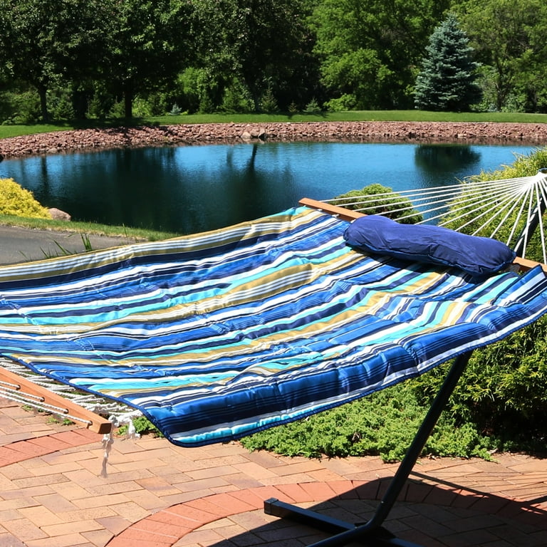 Sunnydaze Free-Standing Rope Hammock with 12' Metal Stand, Pad
