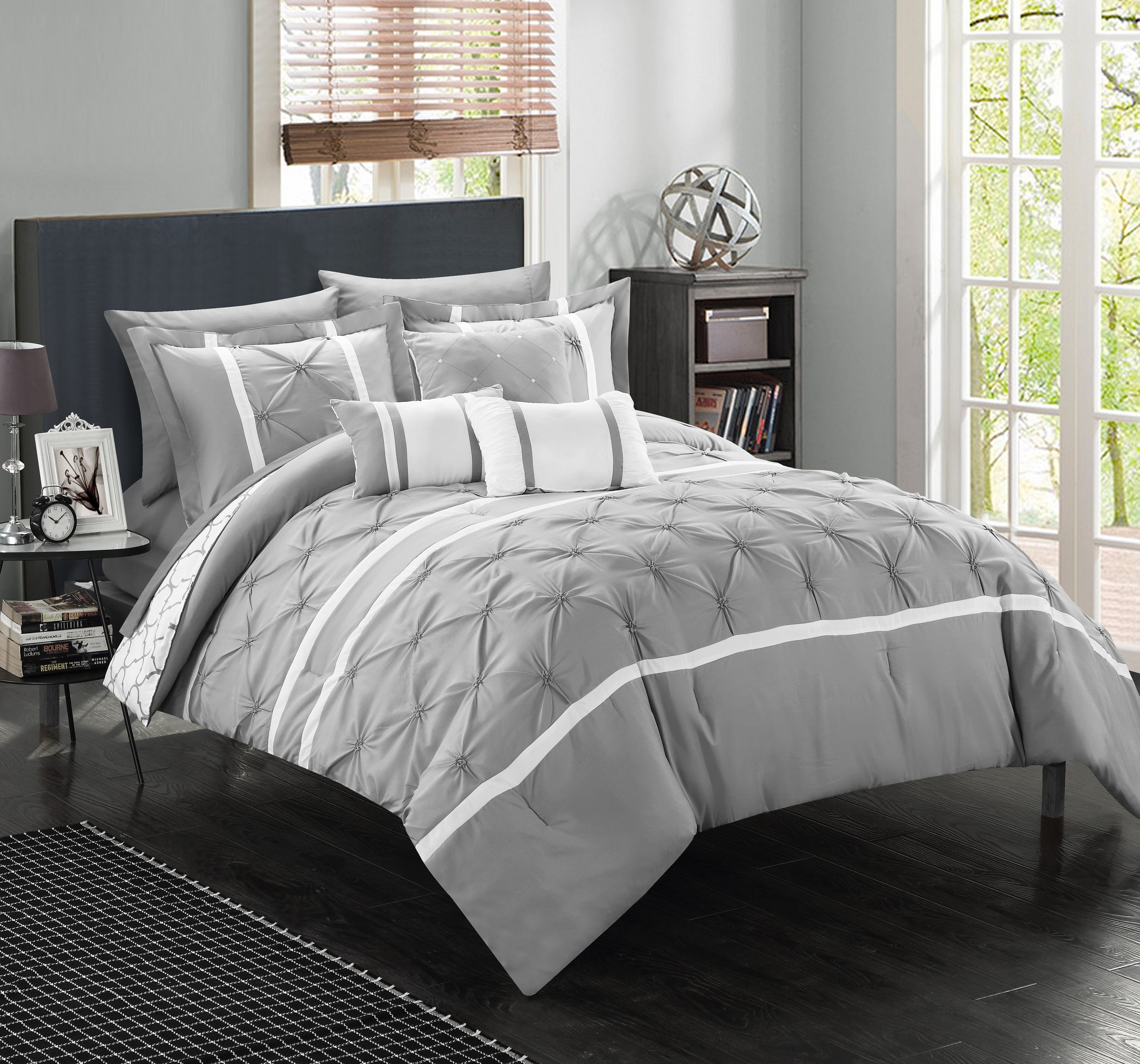 Chic Home Edney 10Piece Reversible Bed In a Bag Comforter Set Queen