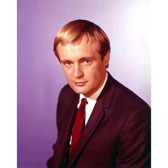 David McCallum studio portrait as Ilya Kuryakin The Man From UNCLE 24x36 poster