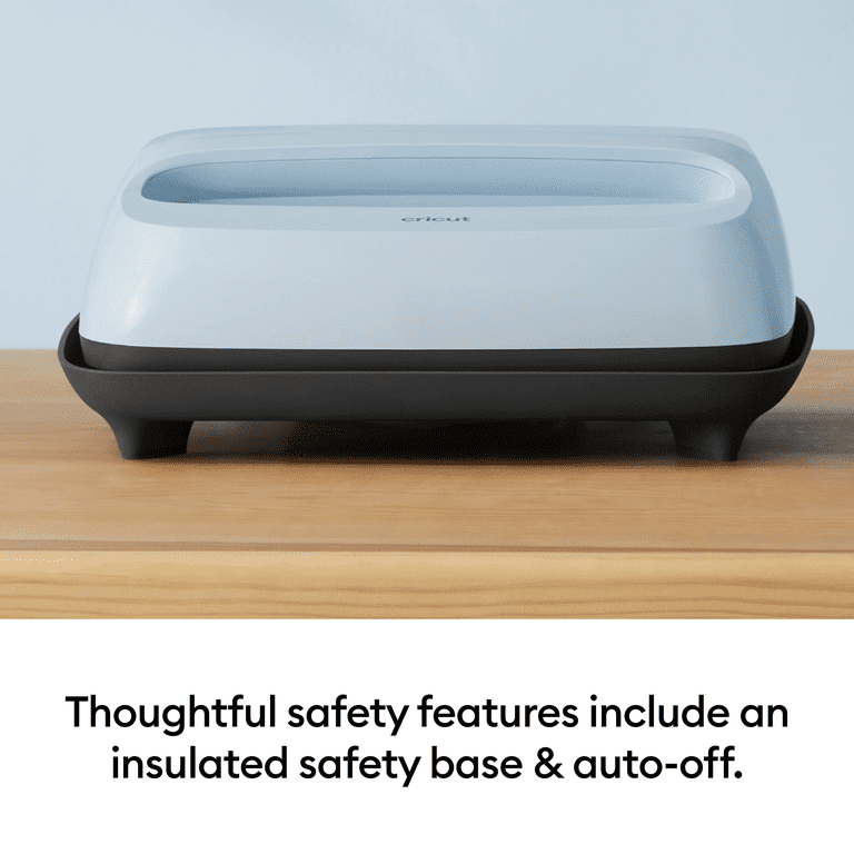 Cricut EasyPress 3 - 12x10 in - Bluetooth-Enabled Handheld Heat