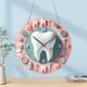 thumbnail image 4 of Reloj de dientes de leche para niña, acrílico plano 2D, decoración para sala de estar, dormitorio, bolso, cadena colgante, 4 of 7