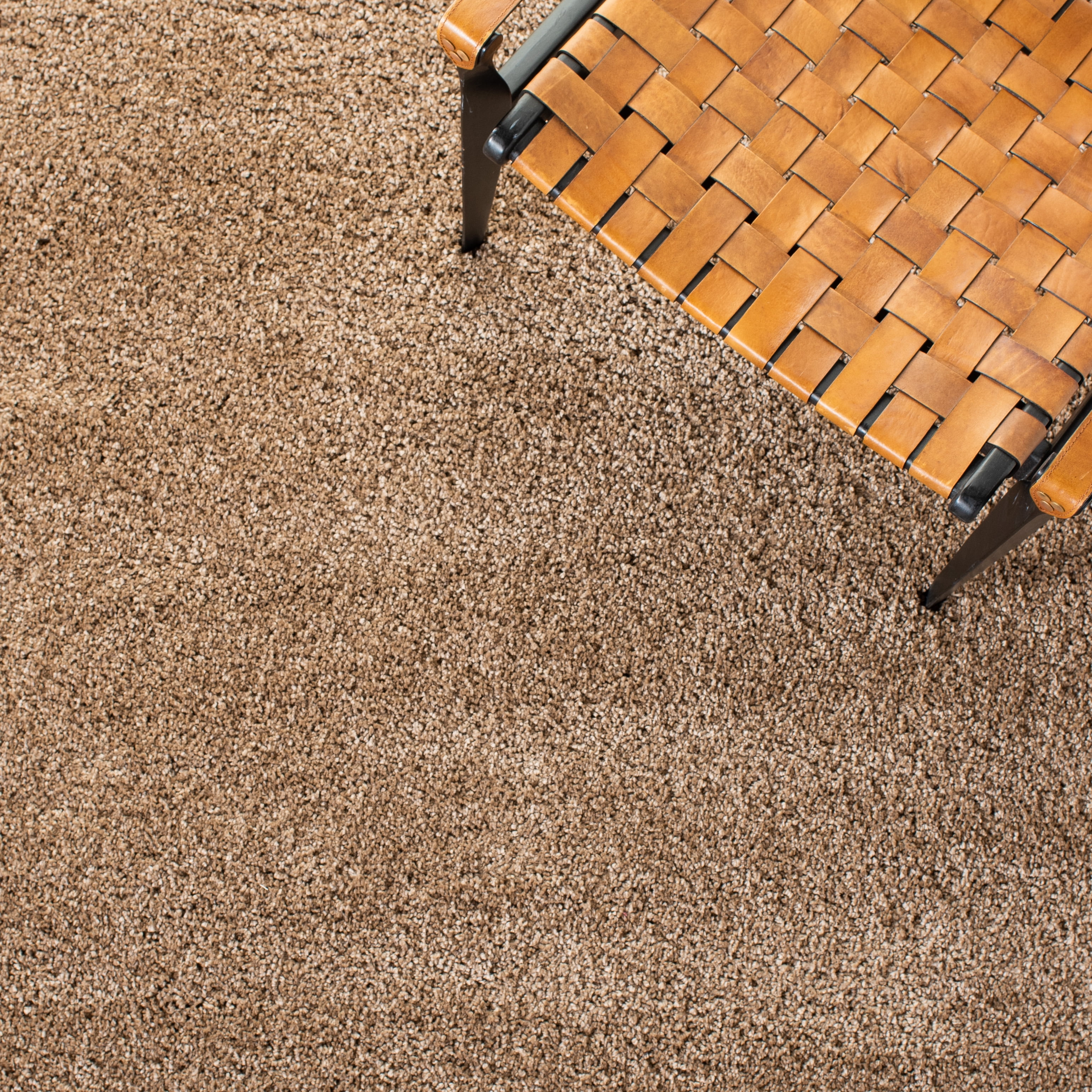 SAFAVIEH Milan Harlow Solid Plush Shag Runner Rug, Dark Beige, 2' x 18' - Modern Design, Dark Beig, Non-Shedding & Easy Cleaning, Ultra Plush Thick Pile, Ideal for Living Room, Bedroom, Entryway