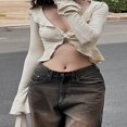 thumbnail image 4 of Ladies‘ Spring Long Sleeve Deep V Neck Ruffle Cropped T-shirt, 4 of 9