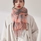 thumbnail image 4 of Bufanda de invierno para mujer, chal de cachemira con borlas y cuadros grandes, bufandas de gran tamaño, bufandas cálidas y acogedoras para invierno y otoño, 4 of 5
