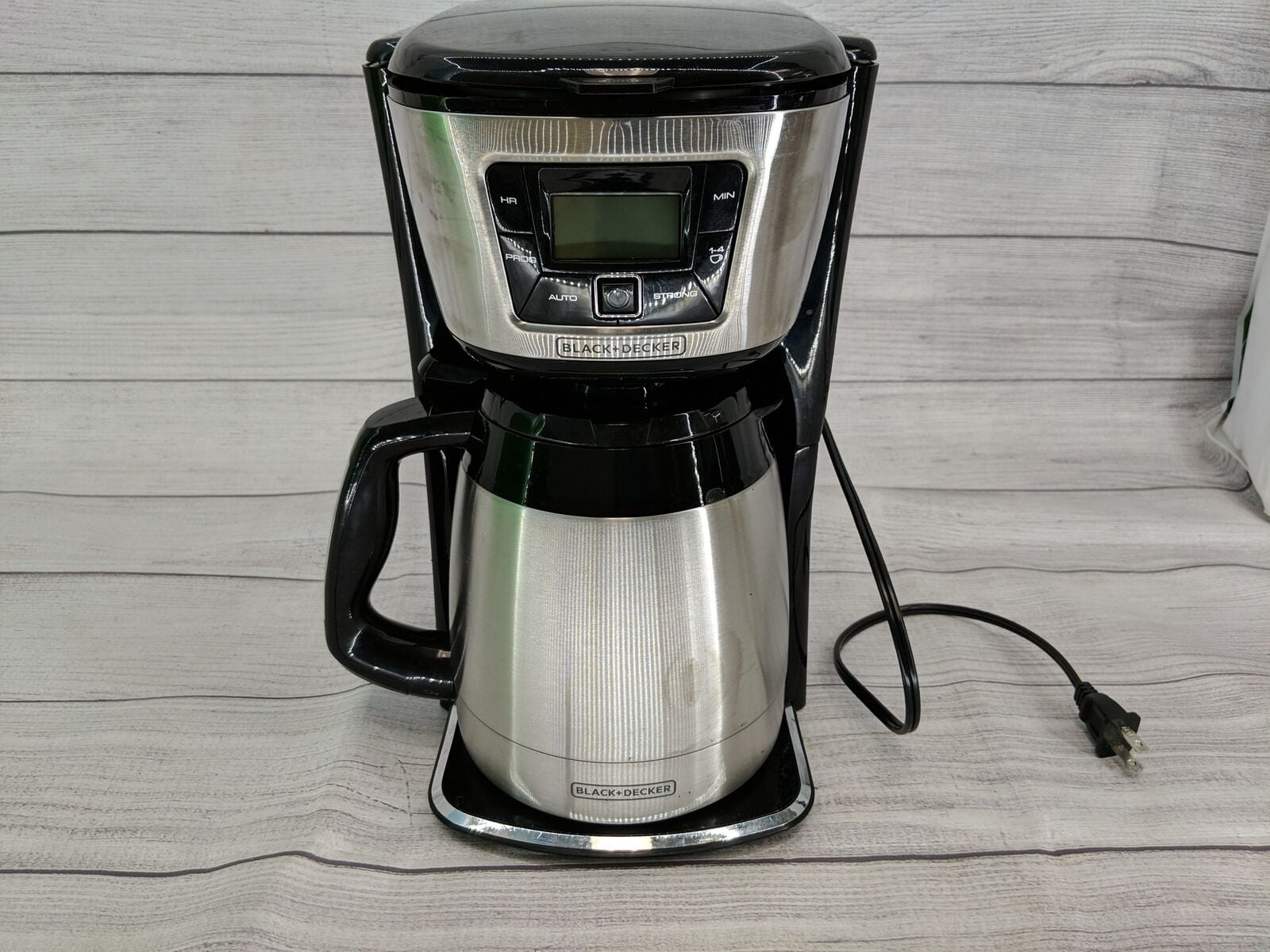 BLACK+DECKER 12Cup Thermal Coffeemaker Black/Silver CM2035B *READ