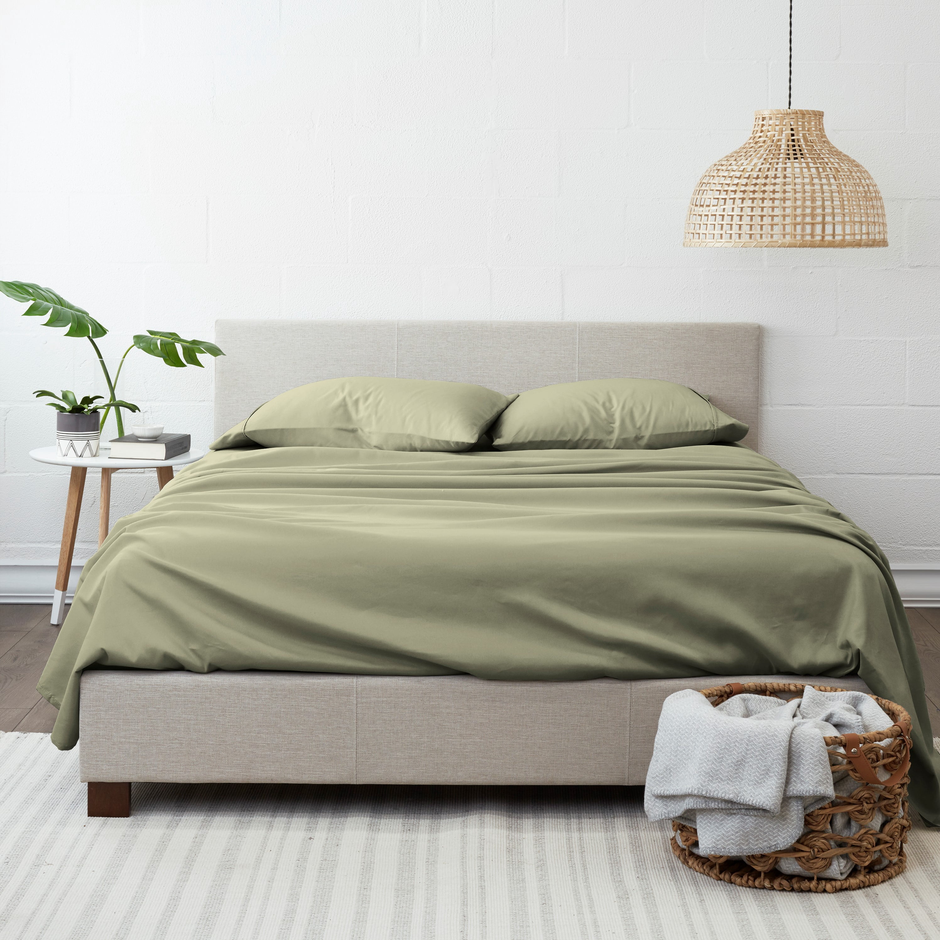 Noble Linens 4 Piece Solid Microfiber Bed Sheet Set, Sage, TwinXL