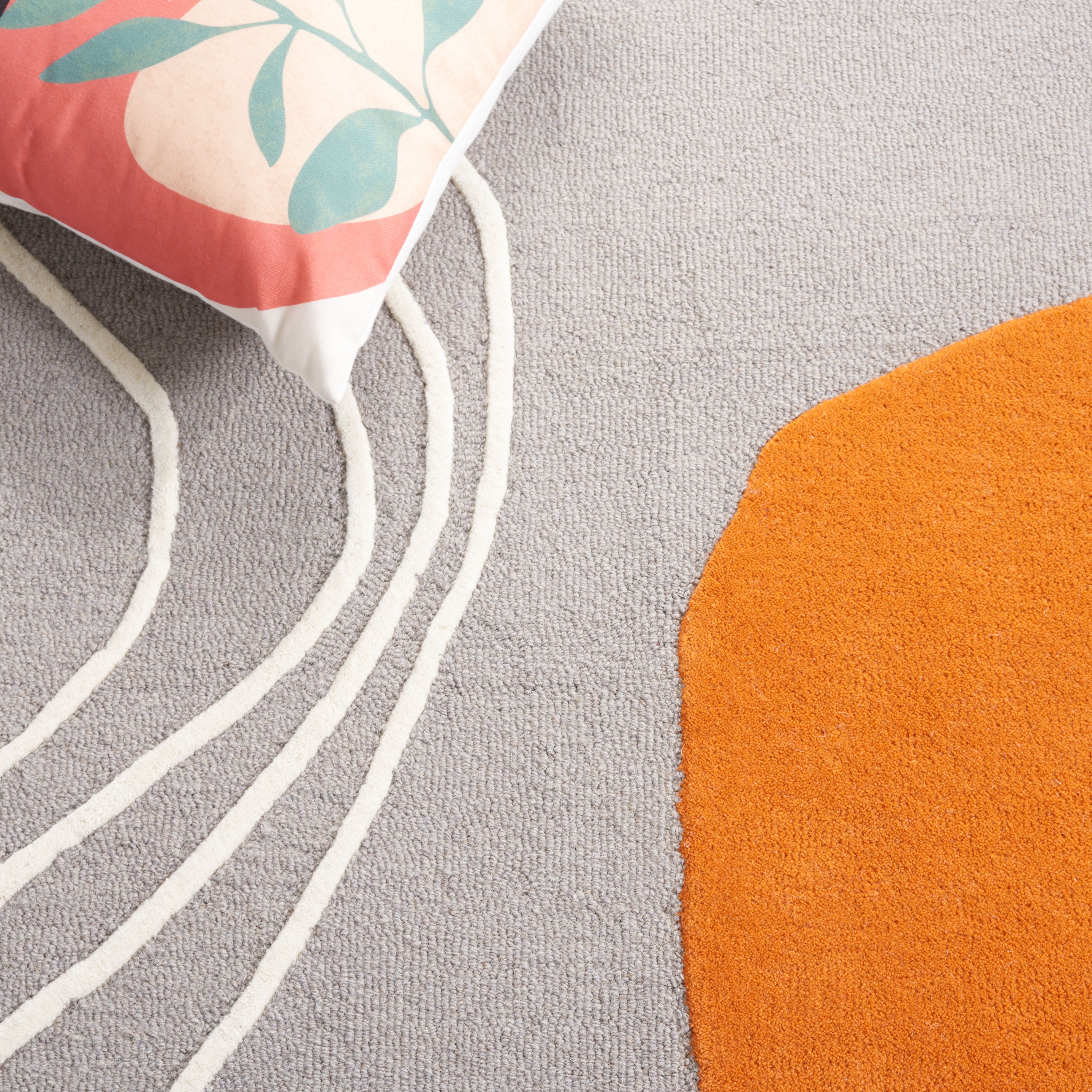 SAFAVIEH Rodeo Drive Dusan Abstract Area Rug, Grey/Rust, 8' x 8' Round