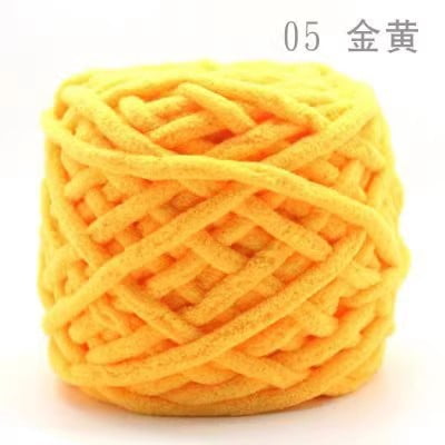Nvzi Hilo para ganchillo, 2 rollos, hilo de poliéster, ideal para mantas, bolsos, manualidades, perfecto para aficionados al ganchillo, ideal para regalar y proyectos de bricolaje, dorado