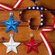 thumbnail image 4 of 18 adornos de estrella del 4 de julio para árbol - Adornos colgantes de estrella del Día de la Independencia, mini adornos de árbol azules y rojos para el Día de la Independencia, decoración del, 4 of 6