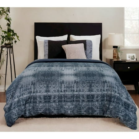 HomeRoots Indigo Queen 100% Cotton 300 Thread Count Washable Duvet Cover