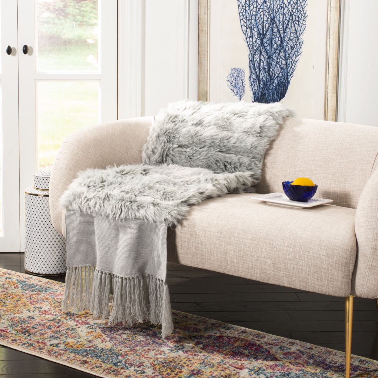 SAFAVIEH Faux Fur Alexi 20 x 80 Solid Bed Throw Runner Grey
