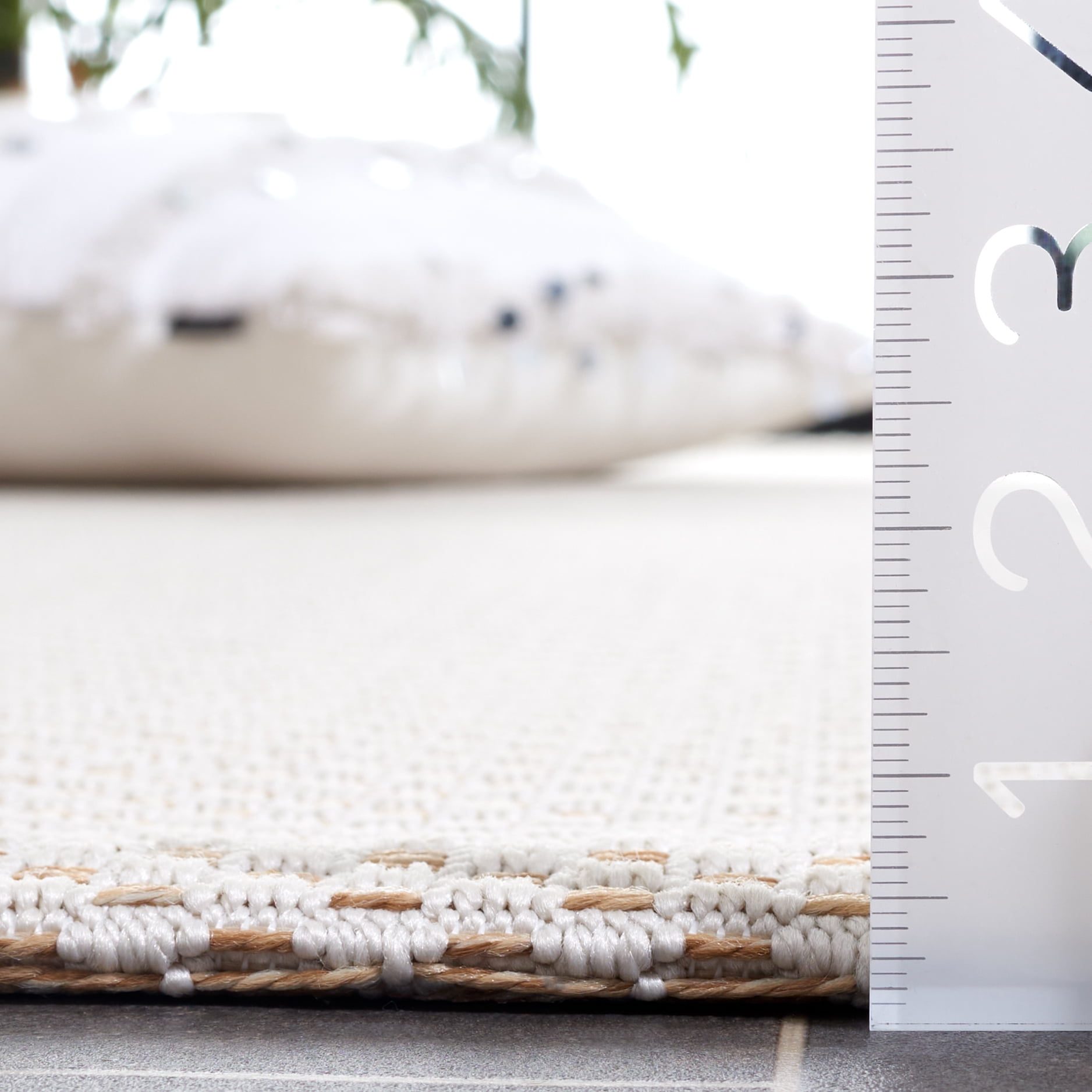 SAFAVIEH Sisal All-Weather Ophelia Solid Indoor/Outdoor Runner Rug, Ivory/Natural, 2'2" x 8'