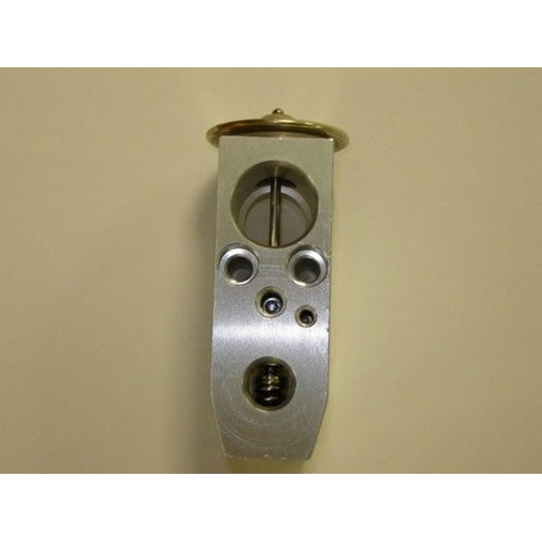 GOPARTS Replacement for 20022006 Nissan Altima A/C Expansion Valve