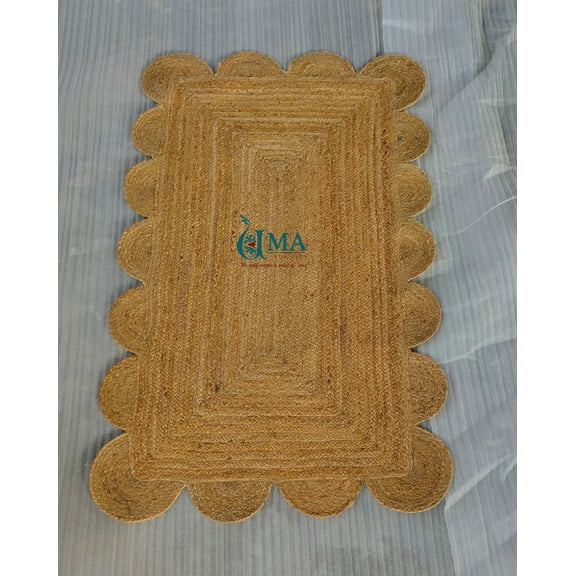 Uma Creations Scalloped with Natural Outlines Natural Scallop Jute Braided Area Rug Sizes Available : 2’x3’ to 8’x10’