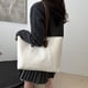 thumbnail image 4 of Bolso tote de piel para mujer | Bolso de hombro con bolsillo con cremallera para el trabajo, viajes y uso diario., 4 of 6