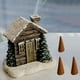 thumbnail image 5 of Quemadores de Incienso Navideños de Resina con Forma de Chimenea, Nieve y Cabaña Invernal con Varillas de Incienso., 5 of 6