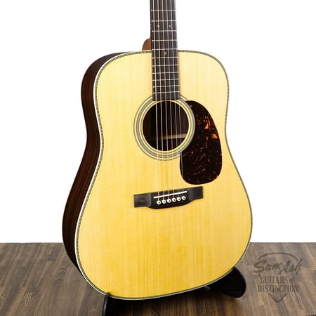 Martin HD28 Dreadnought Acoustic Guitar