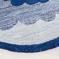 thumbnail image 3 of SAFAVIEH Novelty Flor Floral Area Rug, Blue/Grey, 6' x 6' Round, 3 of 7