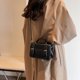 thumbnail image 4 of Bolso de moda para mujer con asa superior Bolso de mano cuadrado de cuero PU, 4 of 8