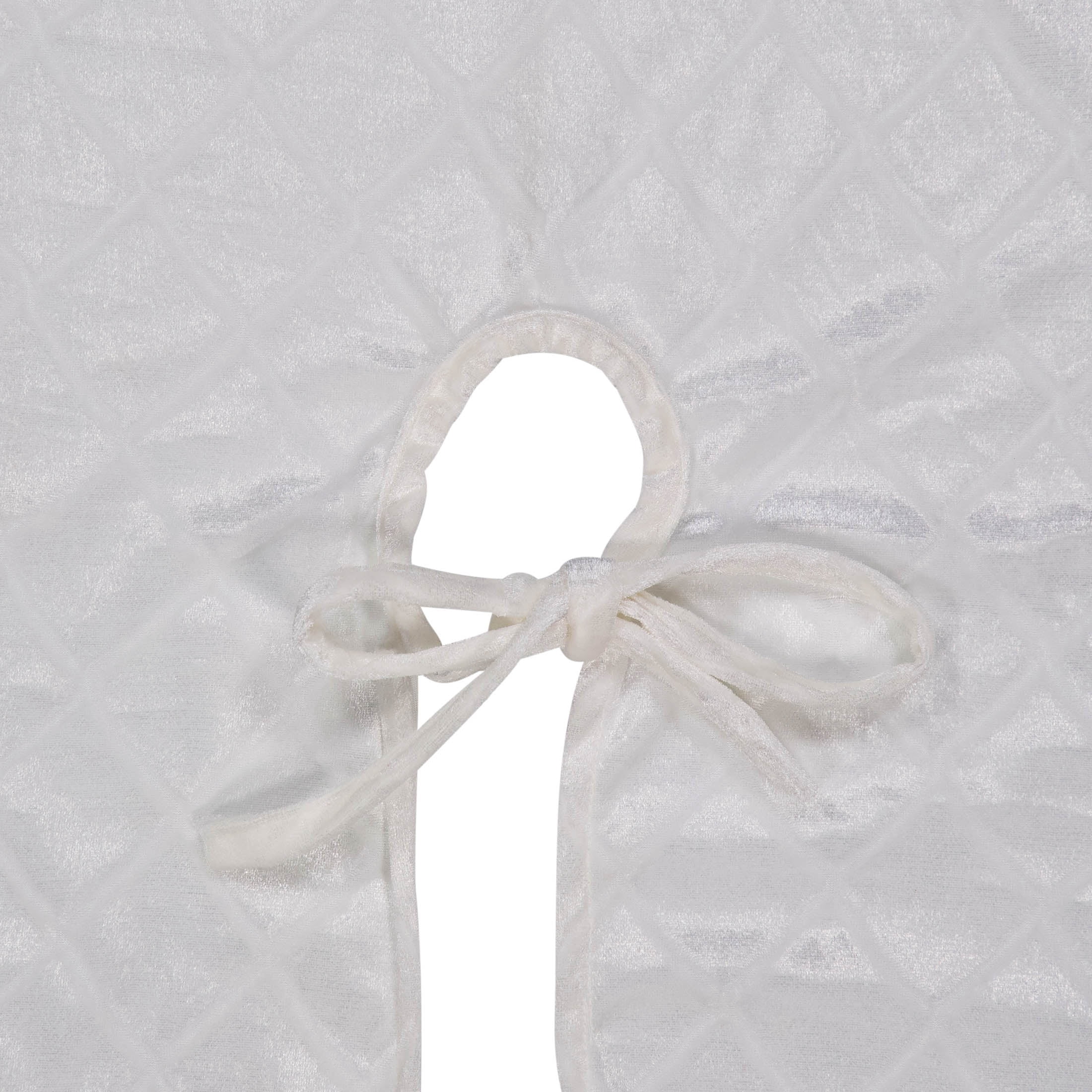 Embossed Diamond Christmas Tree Skirt, White, 48", by Holiday Time