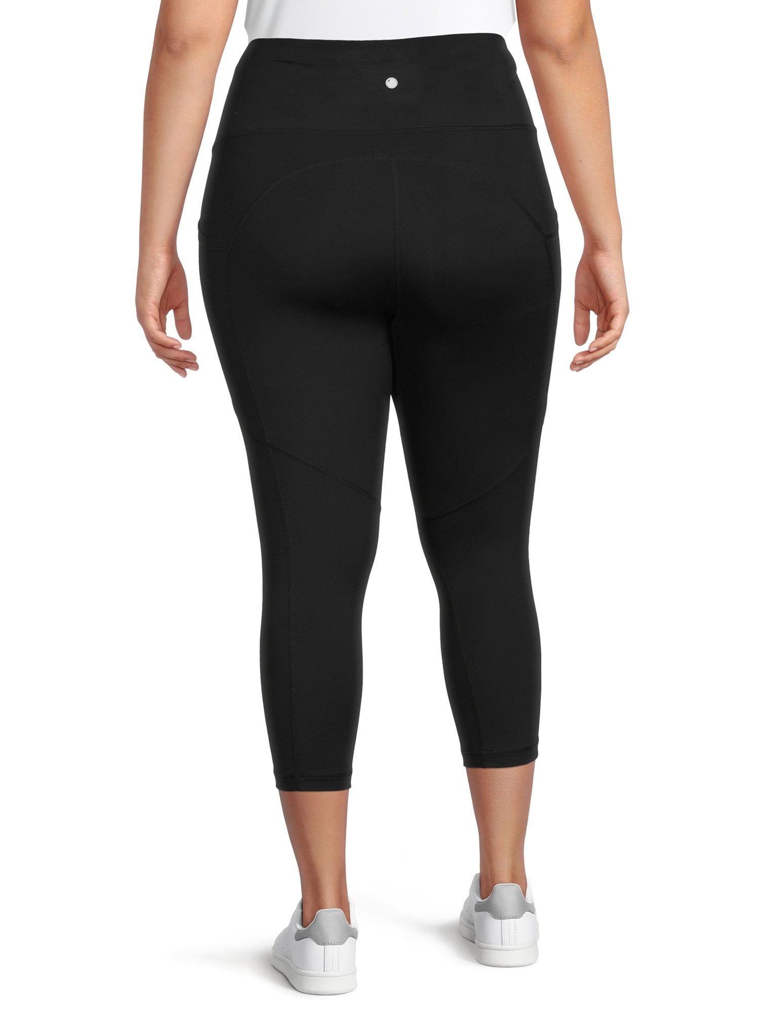 Plus Size Capri Leggings With Side Pockets