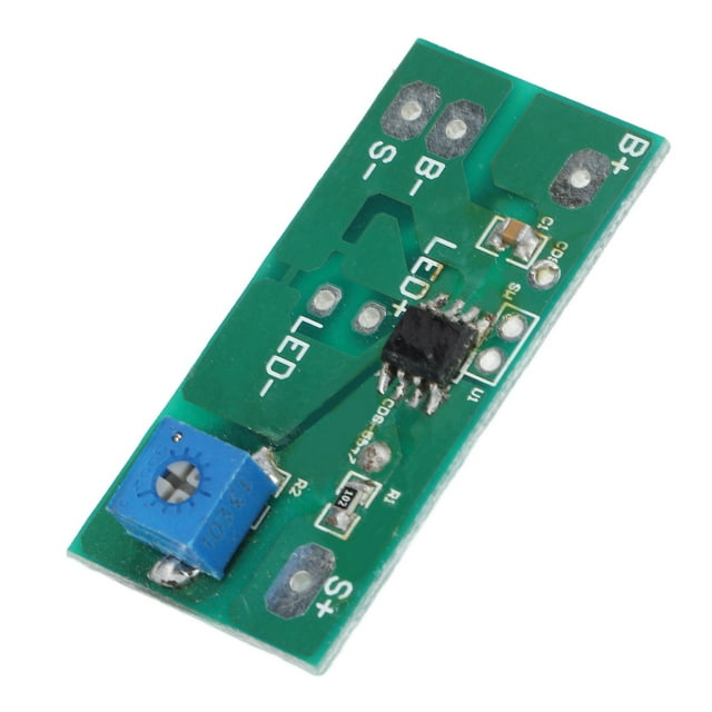 Placa de control de lámpara solar para césped, circuito de luz solar para pilar, controlador de faro solar para columna, placa de circuito de luz solar para pilar, diseño de vanguardia