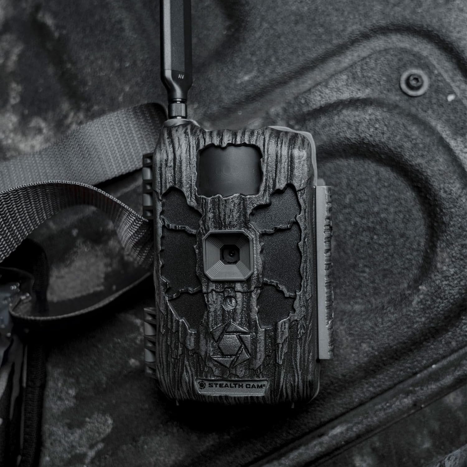Stealth Cam Deceptor MAX Dual Sim 40MP Photo & 1440P QHD Video No-Glo LED Hunting Cellular Trail Camera, Available on AT&T & Verizon - 2 Pack + 32GB SD Cards + Solar Panels & Microfiber Cleaning Cloth