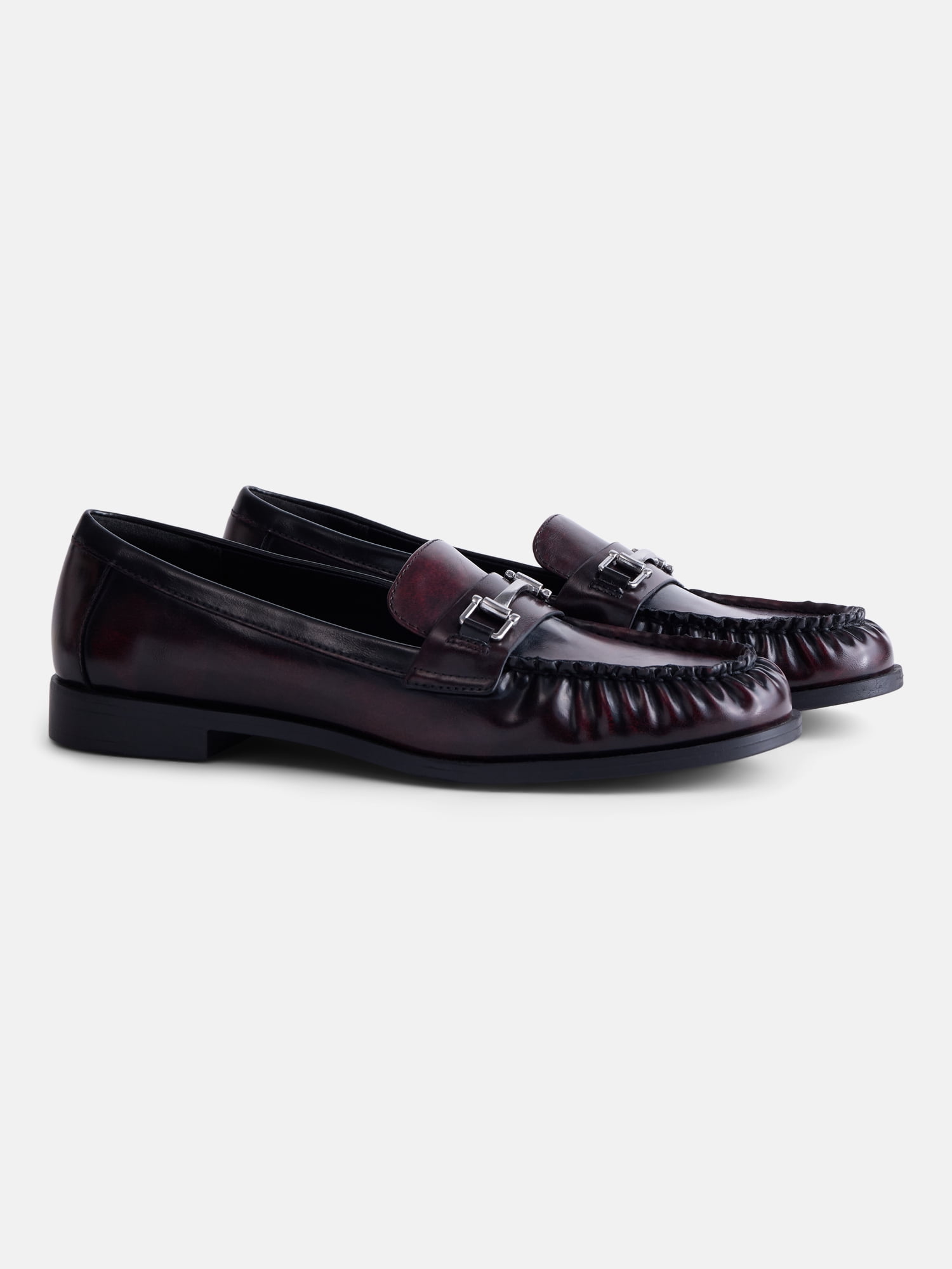 No Boundaries Women's Faux Leather Loafers