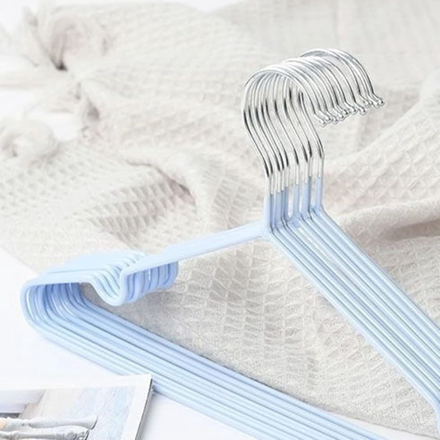 10 Pack Slim Non-Slip Heavy Duty Rubber Coated Plastic Hangers, Ultra Slim Lightweight Design, Heavy-Duty, Won’t Stain Fabric for Coat Shirt Dress (Blue)