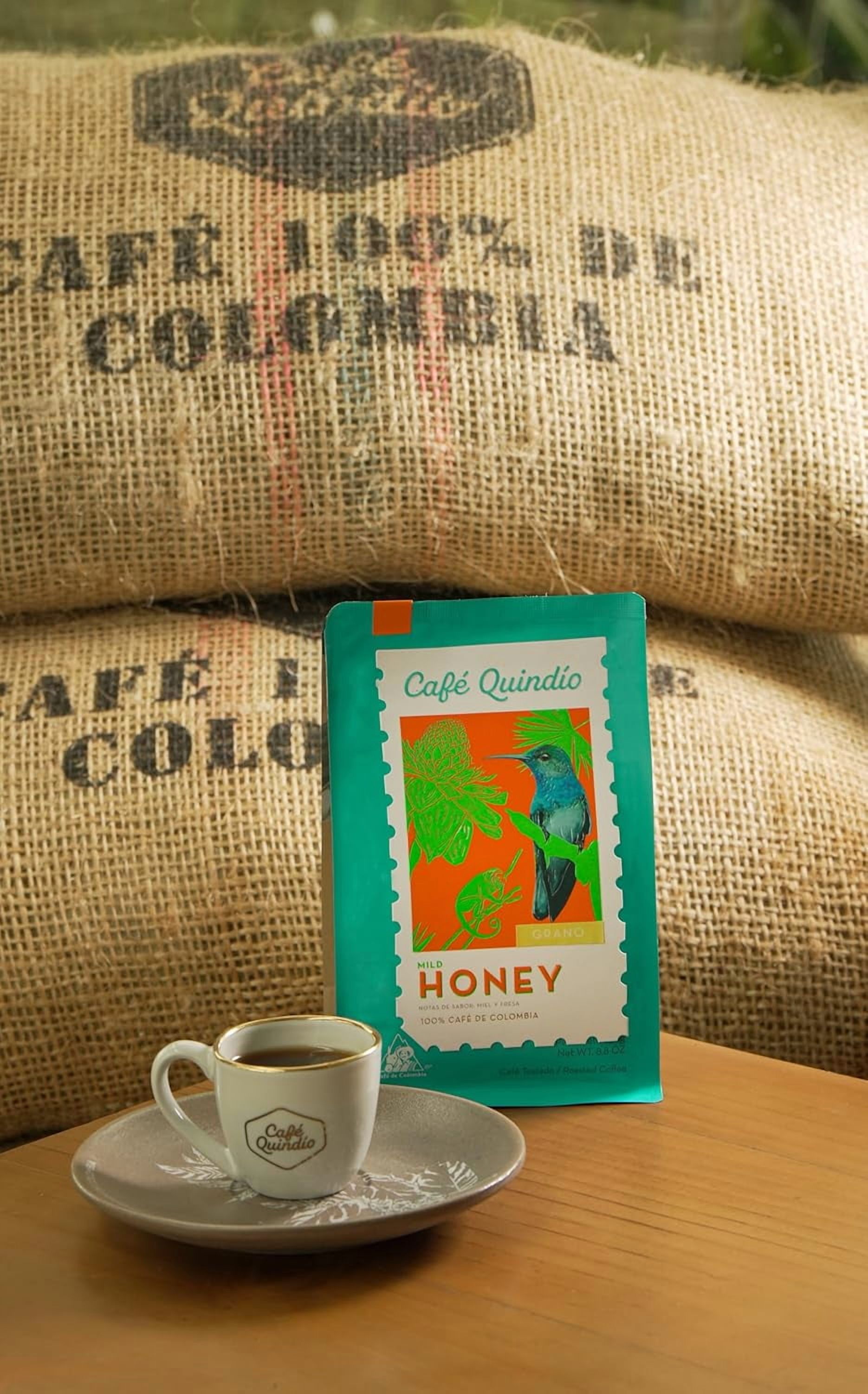 Cafe Quindio Specialty Harvest - 100% Colombian Excelso Arabica Whole Bean Coffee (8.8 Ounce (Pack of 3), Multiflavor)