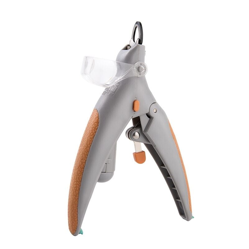 nail clipper with light