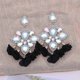thumbnail image 1 of Nuevos pendientes de clip bohemios para mujer, pendientes con borlas de flores y diamantes de imitación de colores, E1498 C blanco AB BK, 1 of 5