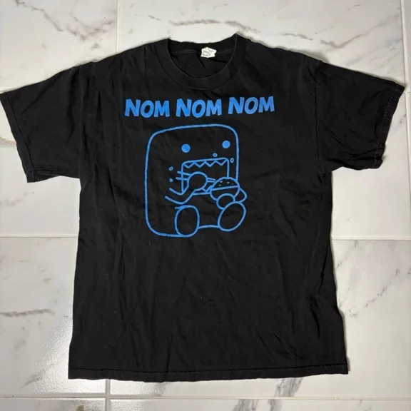 VINTAGE Nom nom nom Domo eat rice Funny Retro Graphic Unisex Tee Gift For Fan S-5XL