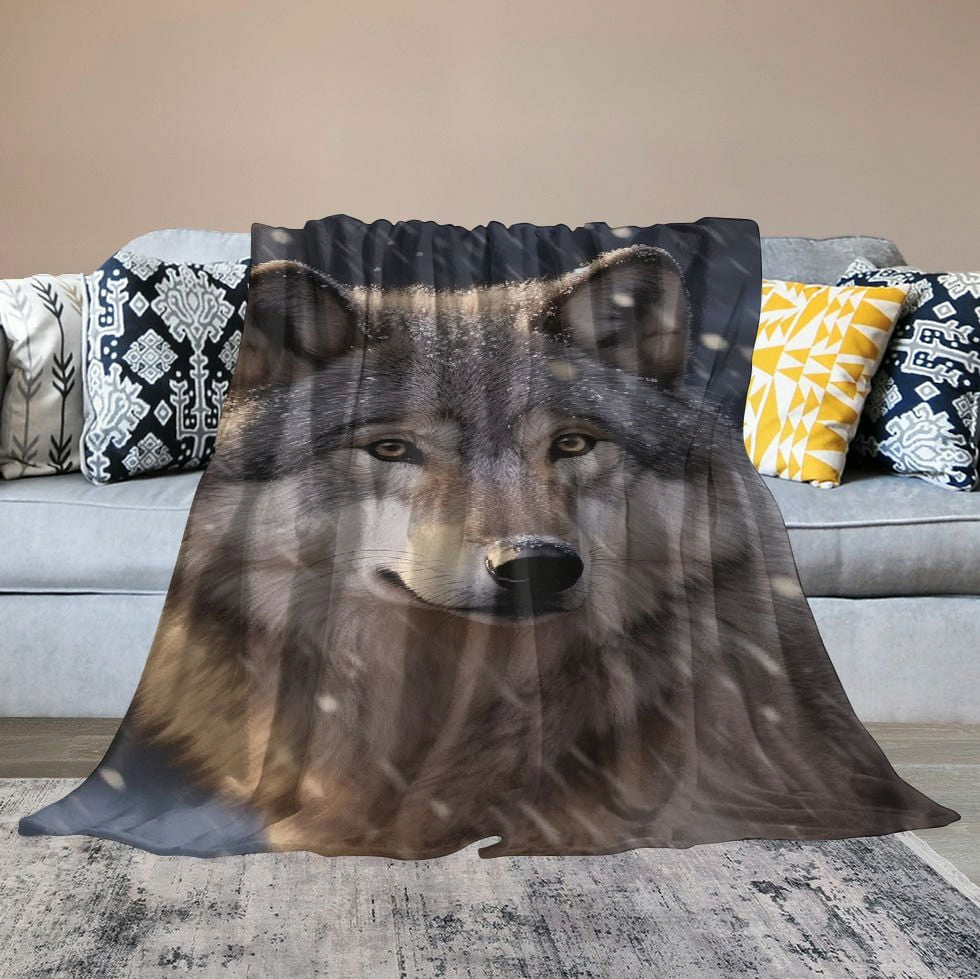 ARISTURING  Lone Wolf Blanket for Bed, Queen Size Wolf Throw Blanket for Women, Men and Kids - Super Soft Plush Wolf Blanket Throw Animal Print Blanket, Blanket for Kids