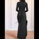 thumbnail image 4 of Vestido Midi Asimétrico con Abertura Irregular, Cuello Redondo, Larga y Cintura Fruncida para Mujer, Color Liso Negro L, 4 of 7