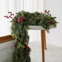 Kugisaki Christmas Decor Christmas Simulation Green Pine Leaf, 1.8m/71 Inch Christmas Garland with Red Berries, Festive Greenery Decor for Fireplace Wall Stair Dining Table