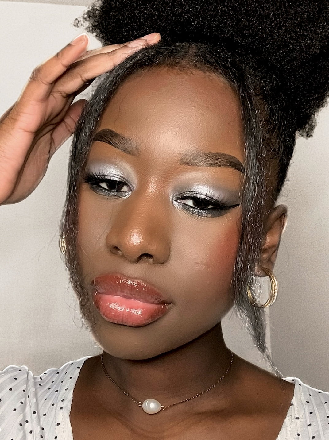 Relove by Revolution Super Serum Foundation F15