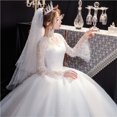 thumbnail image 2 of Robe de Mariée Faite à la Main Col en V, 2 of 6