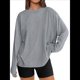 thumbnail image 3 of Camisetas de Larga Extragrandes para Mujer 2025, Camisetas Básicas de Cuello Redondo, Tops de Otoño, Ropa Informal de Entrenamiento Y2K Gris Plata S, 3 of 9