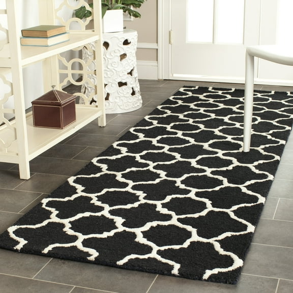 SAFAVIEH Cambridge Leonard Geometric Wool Runner Rug, Black/Ivory, 2'6" x 12'