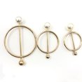 thumbnail image 3 of 10 pinzas delicadas para camisetas, botones decorativos de aleación para ropa, hebillas anudadas en las esquinas, diseño de perla de metal, doradas, tamaño 43 mm., 3 of 5