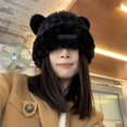 thumbnail image 1 of Gorro de punto con protección para las orejas de oso de peluche de estilo coreano, bonito gorro de lana pequeño con aspecto de cara a la moda, 1 of 5