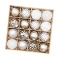 thumbnail image 4 of 16 bolas navideñas colgantes brillantes para colgar. Blanco plateado, 4 of 9