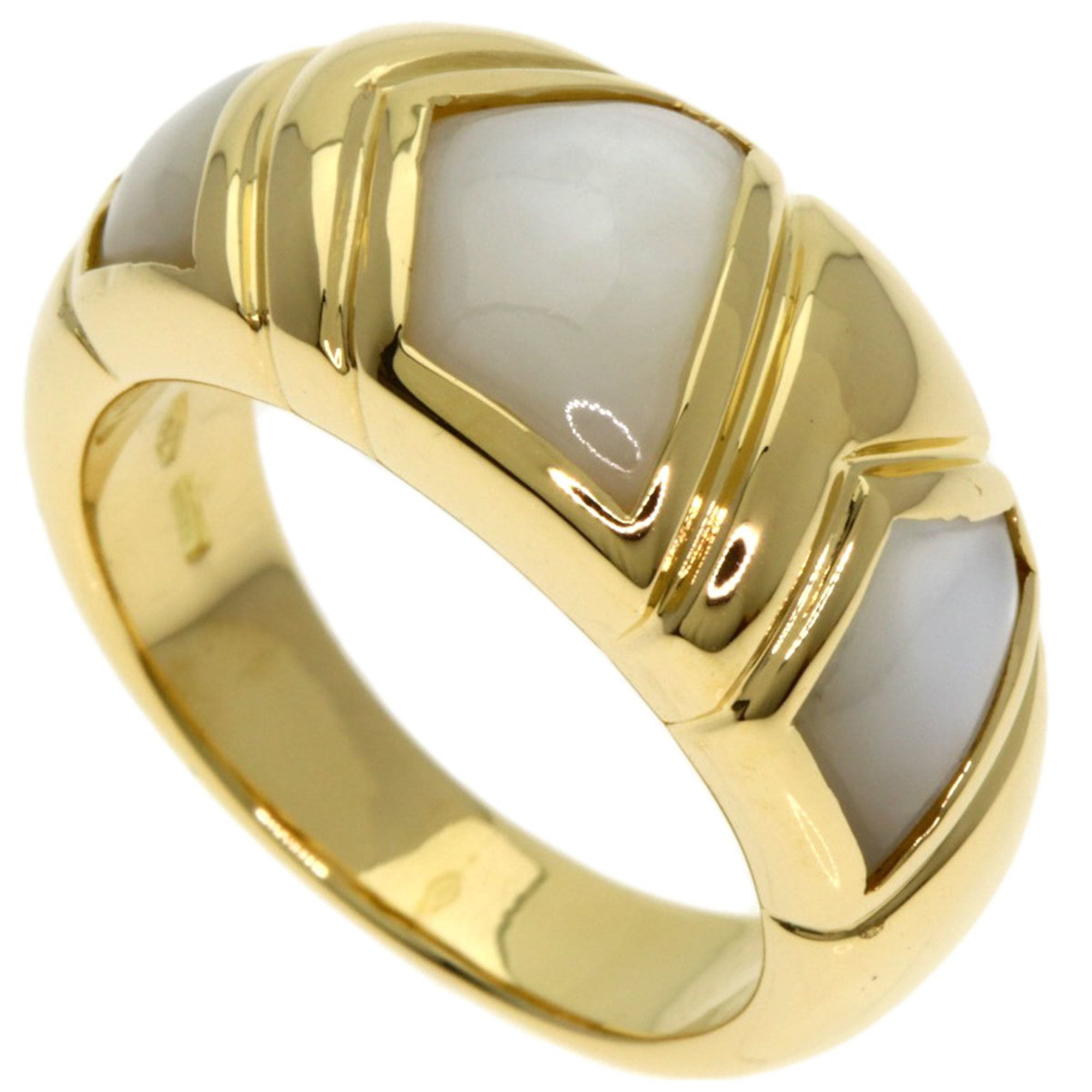 Pre-Owned BVLGARI White Shell Ring in 18K Yellow Gold for Women (Good)