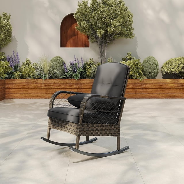 Silla Mecedora de Ratán – Color Marrón – Cojín Gris – Acero – Resistente a la Intemperie – Jardín o Patio – Exterior