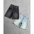 thumbnail image 4 of Pantalones cortos de mezclilla con borde sin rematar y agujeros rasgados de estilo Harajuku para hombre y mujer, estilo vintage, básicos, sencillos y combinables, ropa de calle, pantalones cortos Y2k, 4 of 5